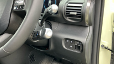 Hyundai INSTER 85kW 02 49kWh 5dr Auto Electric Hatchback